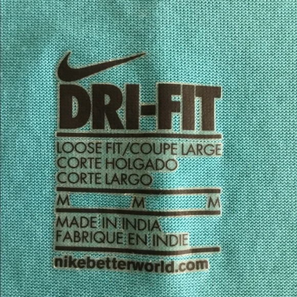Nike Women’s Training Top - Picture 4 of 4